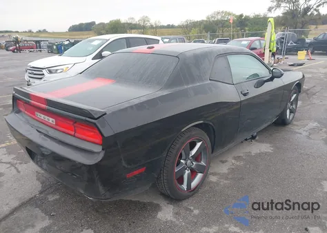 2012 Dodge Challenger Sxt из США, поврежденный, VIN 2C3CDYAG3CH243821